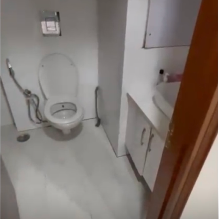 Bathroom, lajpat nagar i 1 Bedroom 550 Sq.Ft. Builder Floor In Lajpat Nagar I Delhi 9382398