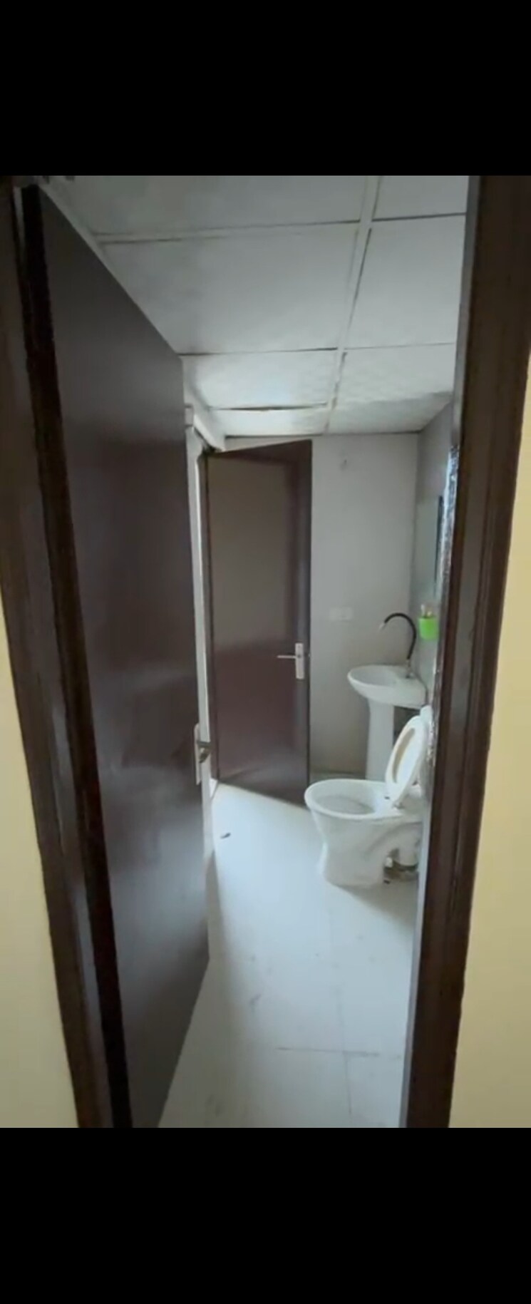 Attached Bathroom, eureka-diya-green-city 2.5 Bedroom 1111 Sq.Ft. Apartment In Raj Nagar Extension Ghaziabad 9382367