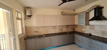 Bathroom in 5 BHK Penthouse at ATS Tourmaline, Sector 109 – for Rent