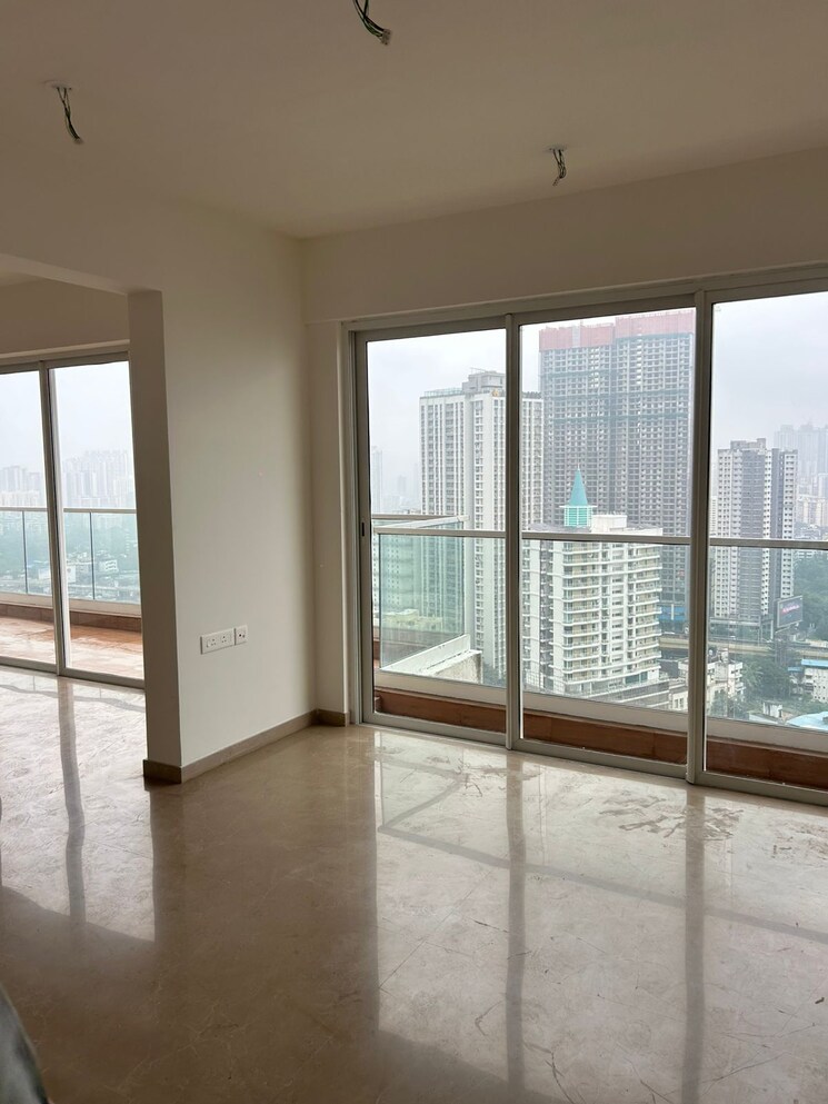 Room, piramal-vaikunth-vairat 5 Bedroom 1500 Sq.Ft. Apartment In Balkum Pada Thane 9382371