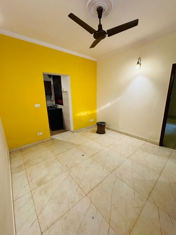 Room in 1 BHK Apartment at Saket – for Rent