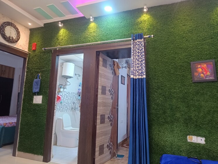 Swimming Pool, svp-gulmohur-garden-phase-2 3 Bedroom 1590 Sq.Ft. Apartment In Raj Nagar Extension Ghaziabad 9382409