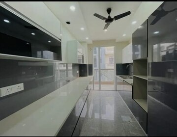 Kitchen in 3 BHK Builder Floor at Raj One Good Earth, Sector 71 – for Rent