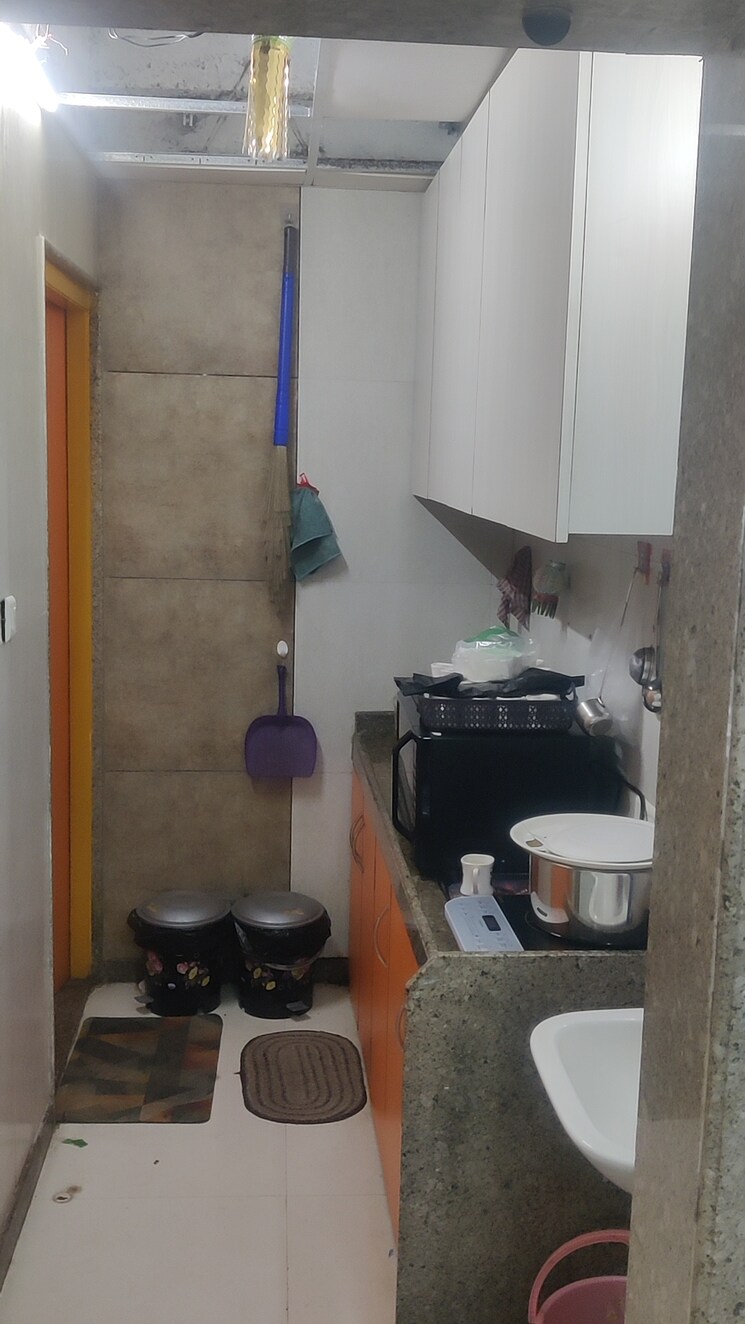 Team Area, rupa-solitaire Commercial Office Space 1180 Sq.Ft. In Kopar Khairane Navi Mumbai 9382434