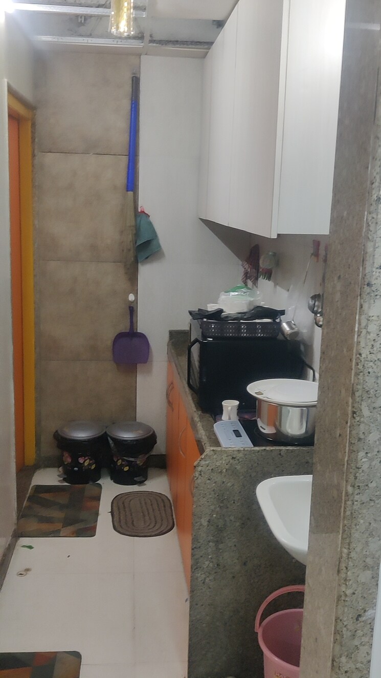 Team Area, rupa-solitaire Commercial Office Space 1180 Sq.Ft. In Kopar Khairane Navi Mumbai 9382434