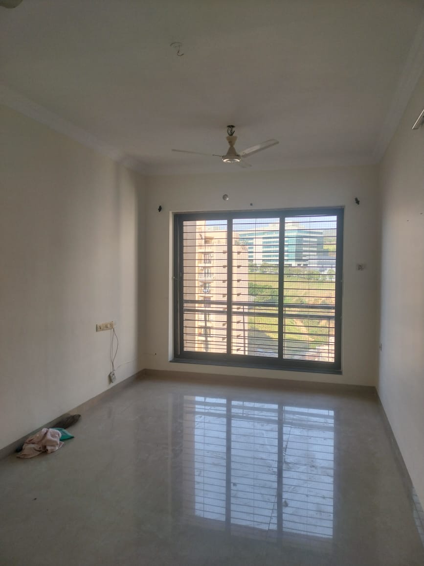 2 BHK Apartment For Rent in K Raheja Heights