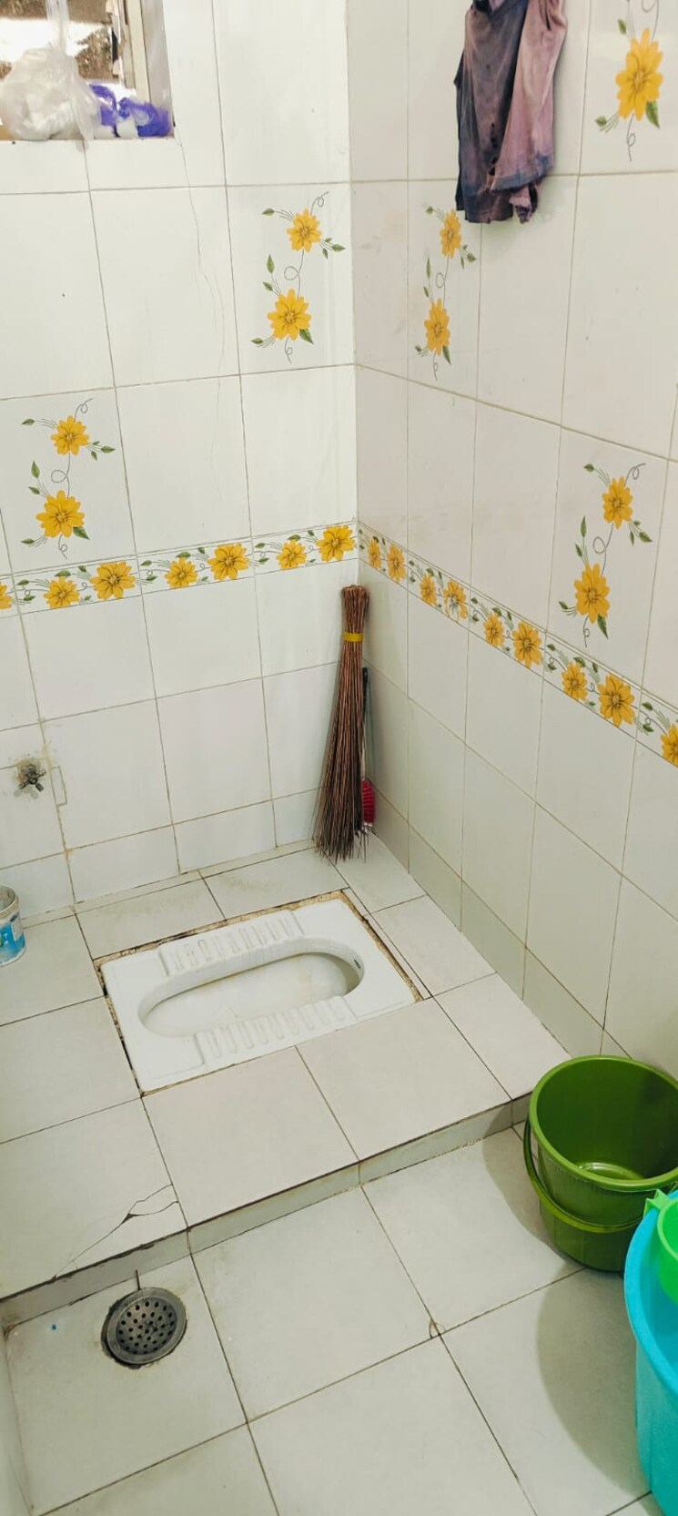 Attached Bathroom, om-sai-apartment 1 RK 300 Sq.Ft. Apartment In Pimple Gurav Pune 9382435