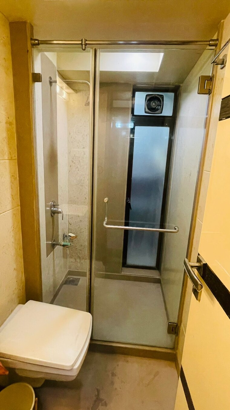 Bathroom, sumangal-chs-sion 2 Bedroom 700 Sq.Ft. Apartment In Sion Mumbai 9382427