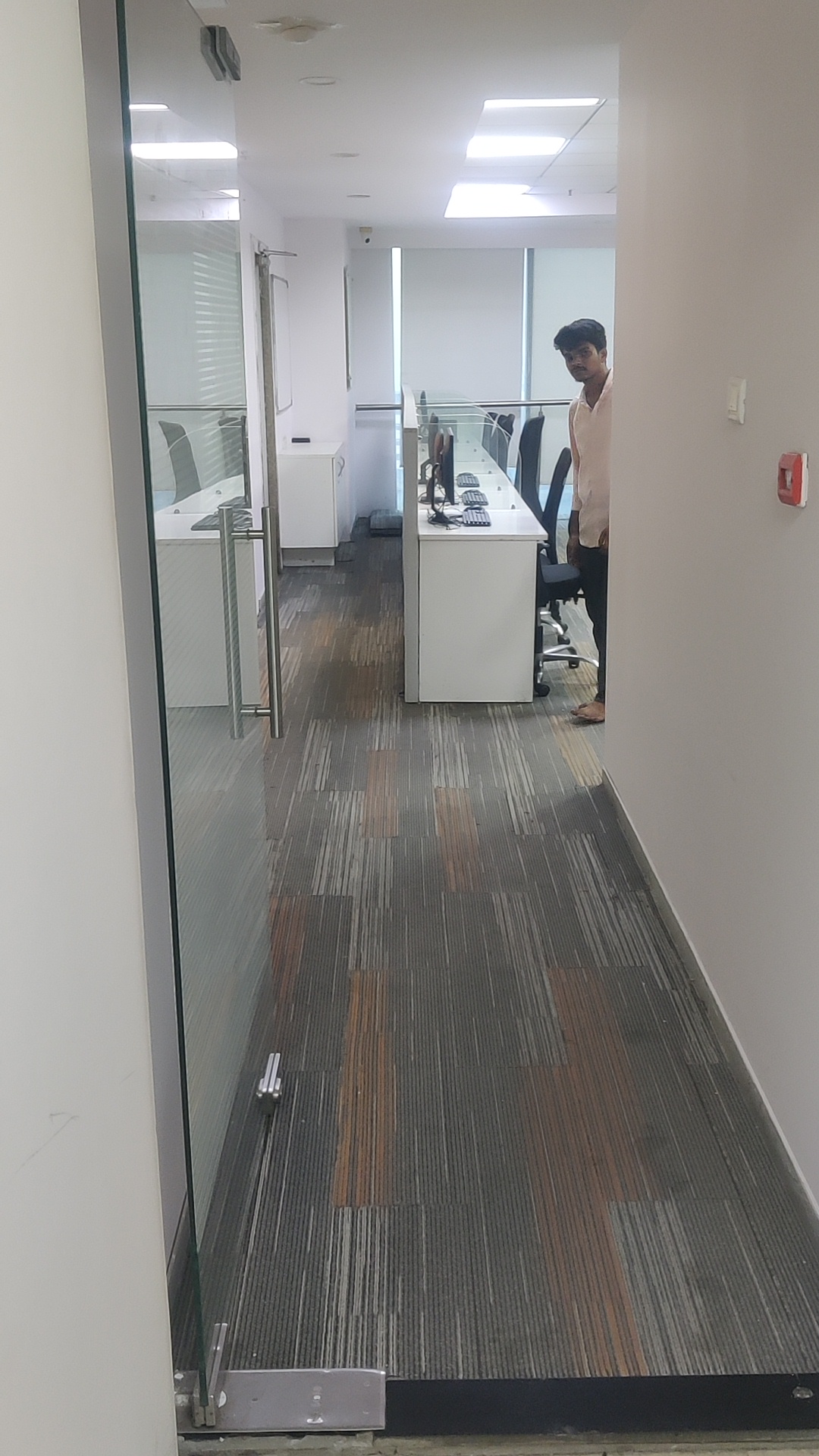 Office Space For Rent in Rupa Solitaire