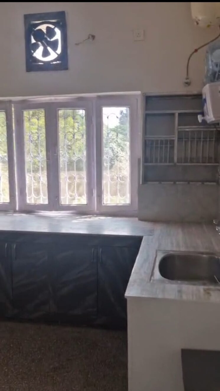 Kitchen, laxman chowk 2.5 Bedroom 2300 Sq.Ft. Independent House In Laxman Chowk Dehradun 9382441