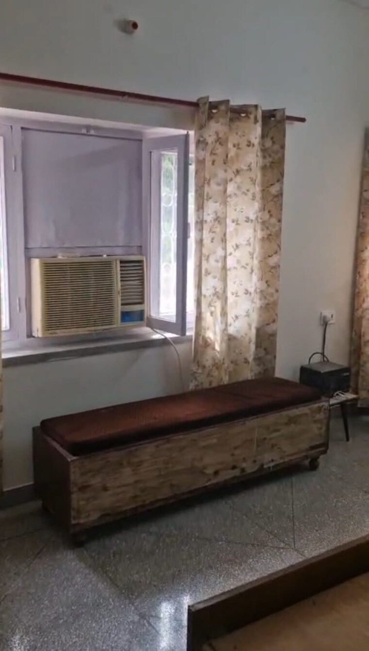 Bedroom, laxman chowk 2.5 Bedroom 2300 Sq.Ft. Independent House In Laxman Chowk Dehradun 9382441