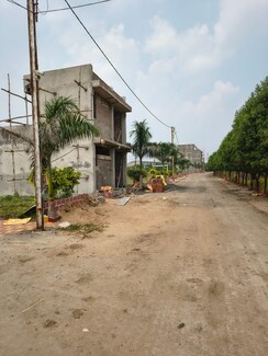 Plot For Sale in Ras Laxmi 