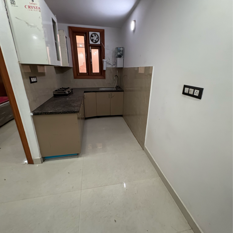 Kitchen, freedom fighters enclave 2 Bedroom 1200 Sq.Ft. Builder Floor In Freedom Fighters Enclave Delhi 9382488