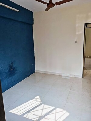 Room in 2 BHK Apartment at Mahim – for Rent