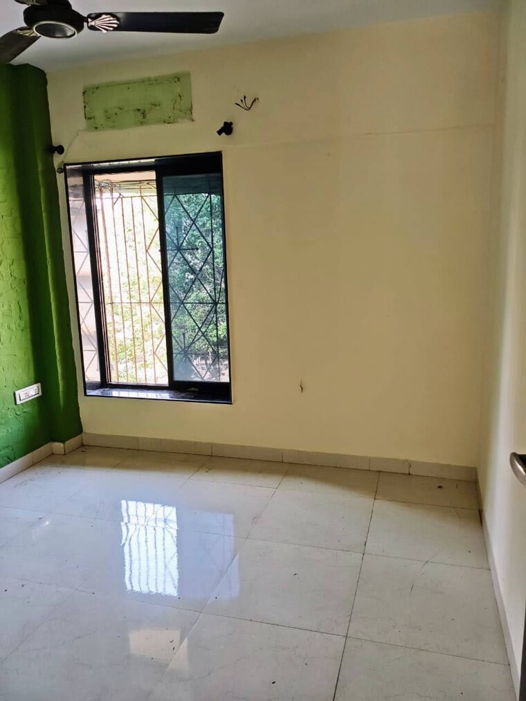 Room, mahim 2 Bedroom 651 Sq.Ft. Apartment In Mahim Mumbai 9382492