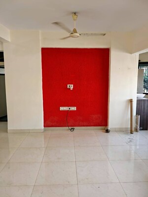 Room in 2 BHK Apartment at Mahim – for Rent