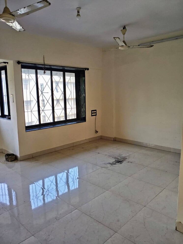 Room, mahim 2 Bedroom 651 Sq.Ft. Apartment In Mahim Mumbai 9382492