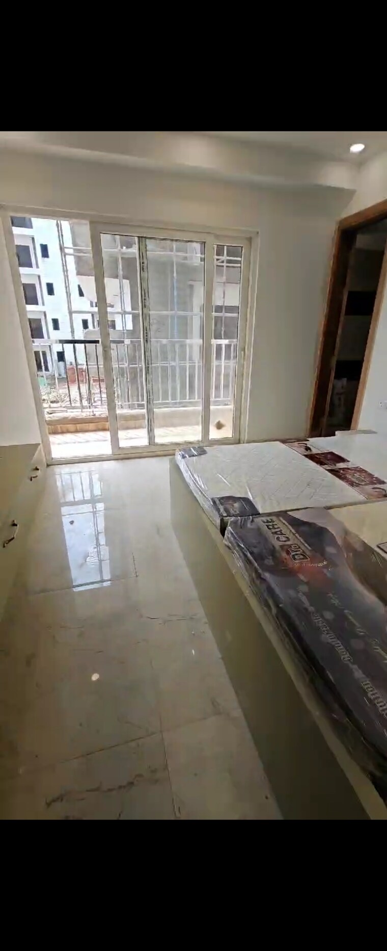 Kitchen, uninav-utopia 3 Bedroom 2650 Sq.Ft. Apartment In Morti Ghaziabad 9382517