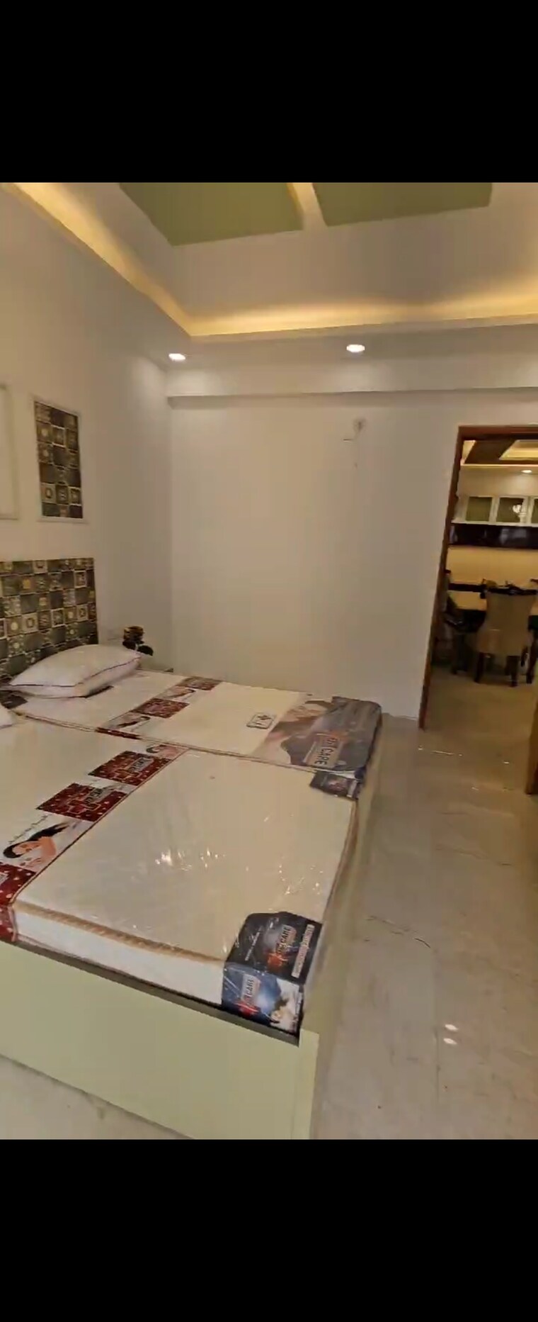 Team Area, uninav-utopia 3 Bedroom 2650 Sq.Ft. Apartment In Morti Ghaziabad 9382517