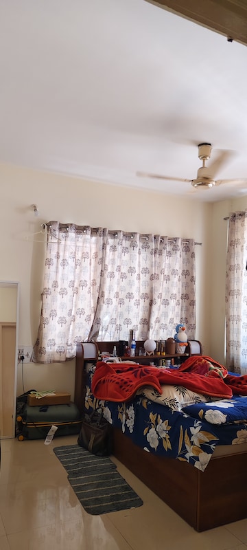 Bedroom in 3 BHK Apartment at Halasuru – for Sale