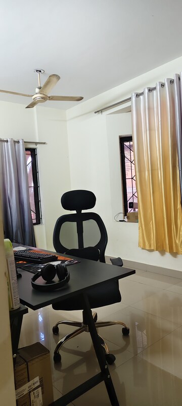 Team Area in 3 BHK Apartment at Halasuru – for Sale