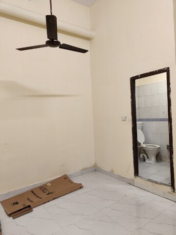 Room in 2 BHK Apartment at Royal Palms, Goregaon East – for Rent