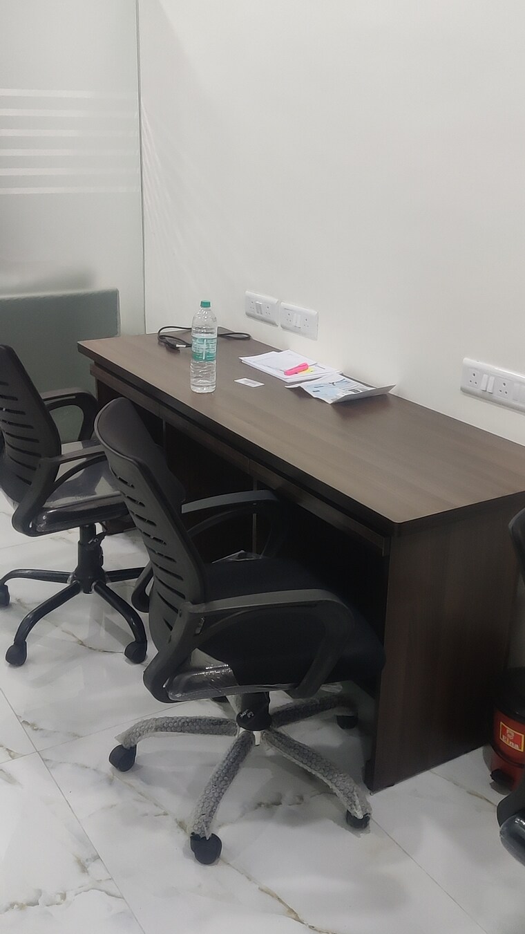 Team Area, vishwa-plan-s-business-park Commercial Office Space 400 Sq.Ft. In Nerul Navi Mumbai 9382522