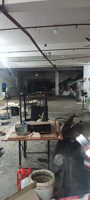  Warehouse For Rent in Sector 63