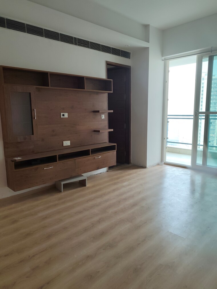 Master Bedroom, mahagun-mezzaria 3 Bedroom 2500 Sq.Ft. Apartment In Sector 78 Noida 9382570