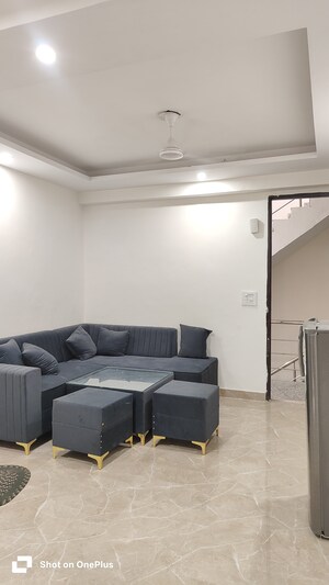 1 BHK Builder Floor For Rent in Saket