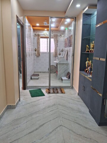  3 BHK Apartment at New Alipore – for Rent