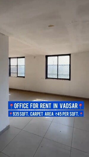 Room in  Office Space at Vadsar – for Rent