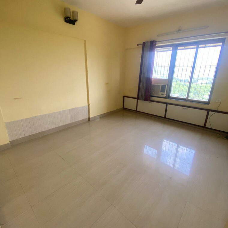 Room, ajmera-bhakti-park-sector-i-and-ii 2 Bedroom 650 Sq.Ft. Apartment In Bhakti Park Mumbai 9382550