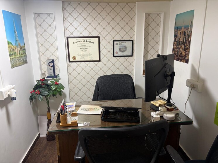 Team Area, rustomjee-eaze-zone-mall Commercial Office Space 100 Sq.Ft. In Malad West Mumbai 9382548