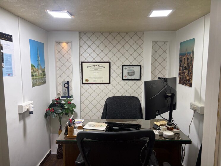 Team Area, rustomjee-eaze-zone-mall Commercial Office Space 100 Sq.Ft. In Malad West Mumbai 9382548