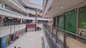 Shop – Exterior View View at Unitech Gardens Galleria, Sector 38a - for Rent