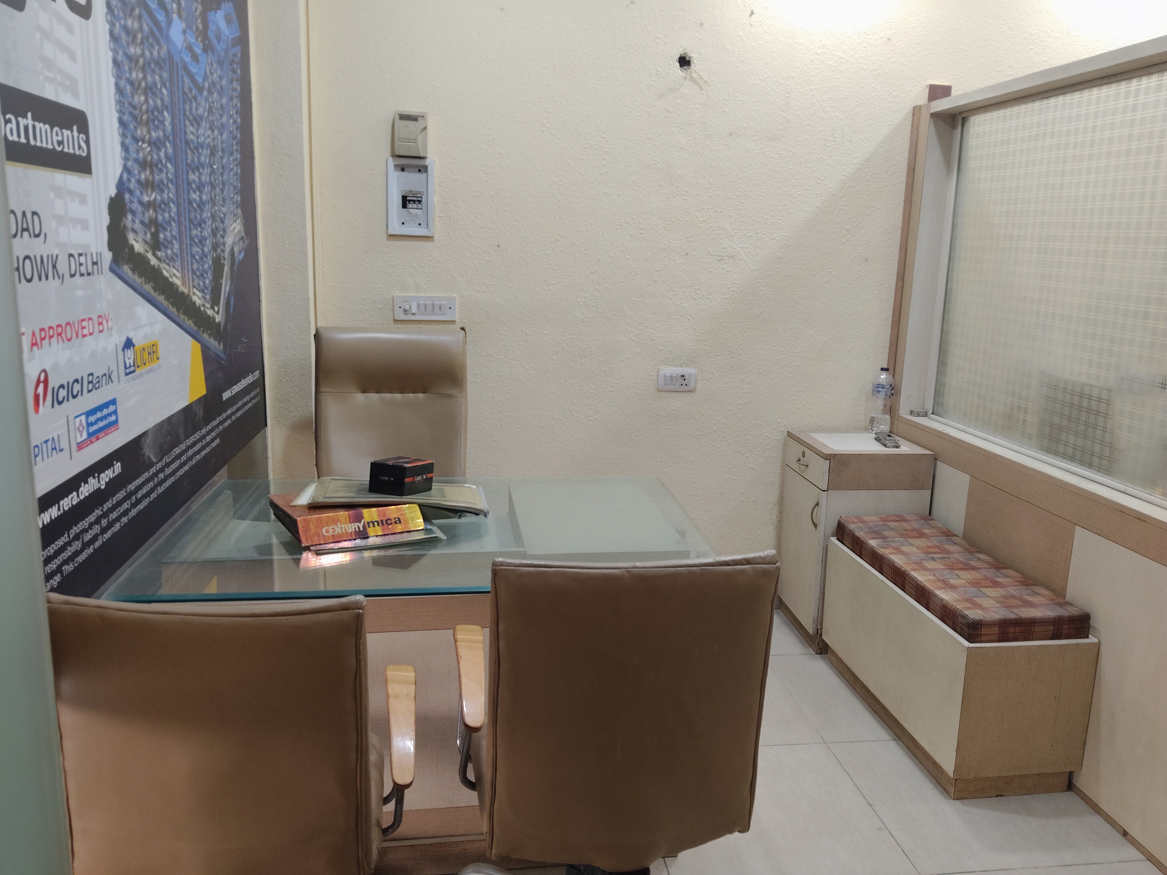 Office Space For Rent in Krishna Apra 