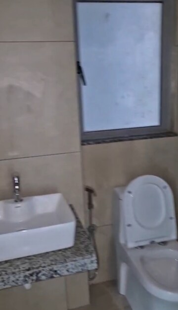 Master Bedroom in 2 BHK Apartment at Kalpataru Parkcity, Kolshet Road – for Sale