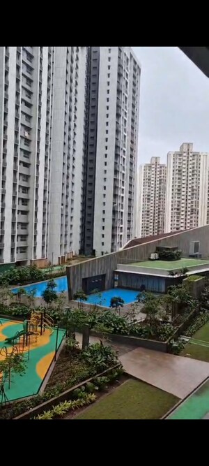 2 BHK Apartment For Sale in Kalpataru Parkcity, Kolshet Road