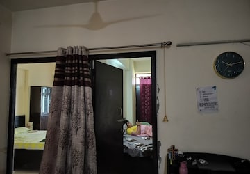 Bedroom in 1 BHK Apartment at Mehak Jeevan, Raj Nagar Extension – for Rent