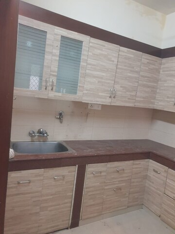 Kitchen in 2 BHK Independent House at Sector 16 – for Rent