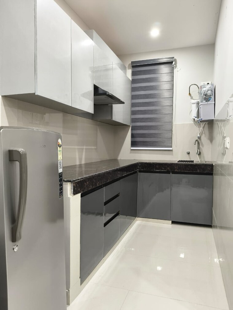 Kitchen, dlf-park-place 3 Bedroom 1975 Sq.Ft. Apartment In Sector 54 Gurgaon 9382601