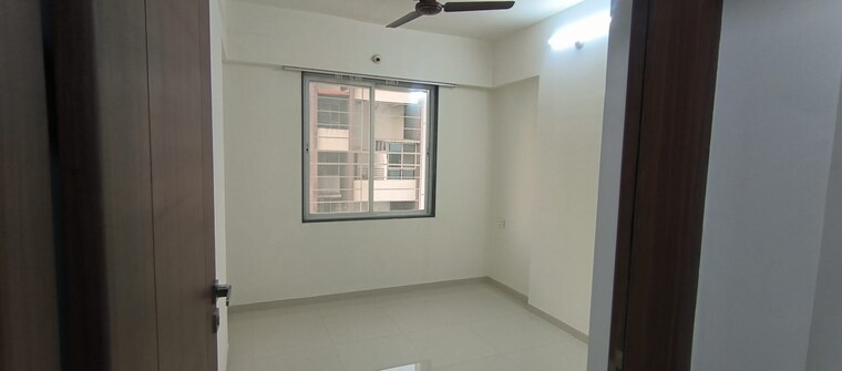 Room, sonigara-presidency 3 Bedroom 973 Sq.Ft. Apartment In Ravet Pune 9382632