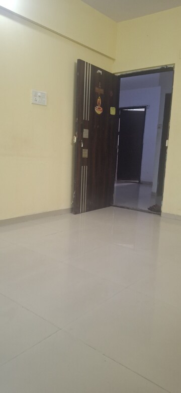 Room in 1 BHK Apartment at Ghansoli – for Rent