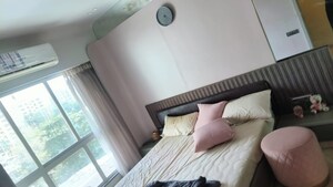 Bedroom in 2 BHK Apartment at Vakola – for Sale