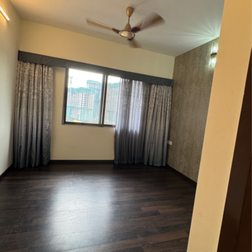 Room in 2.5 BHK Apartment at Paradise Sai World Dreams, Kalyan Shilphata Road – for Sale
