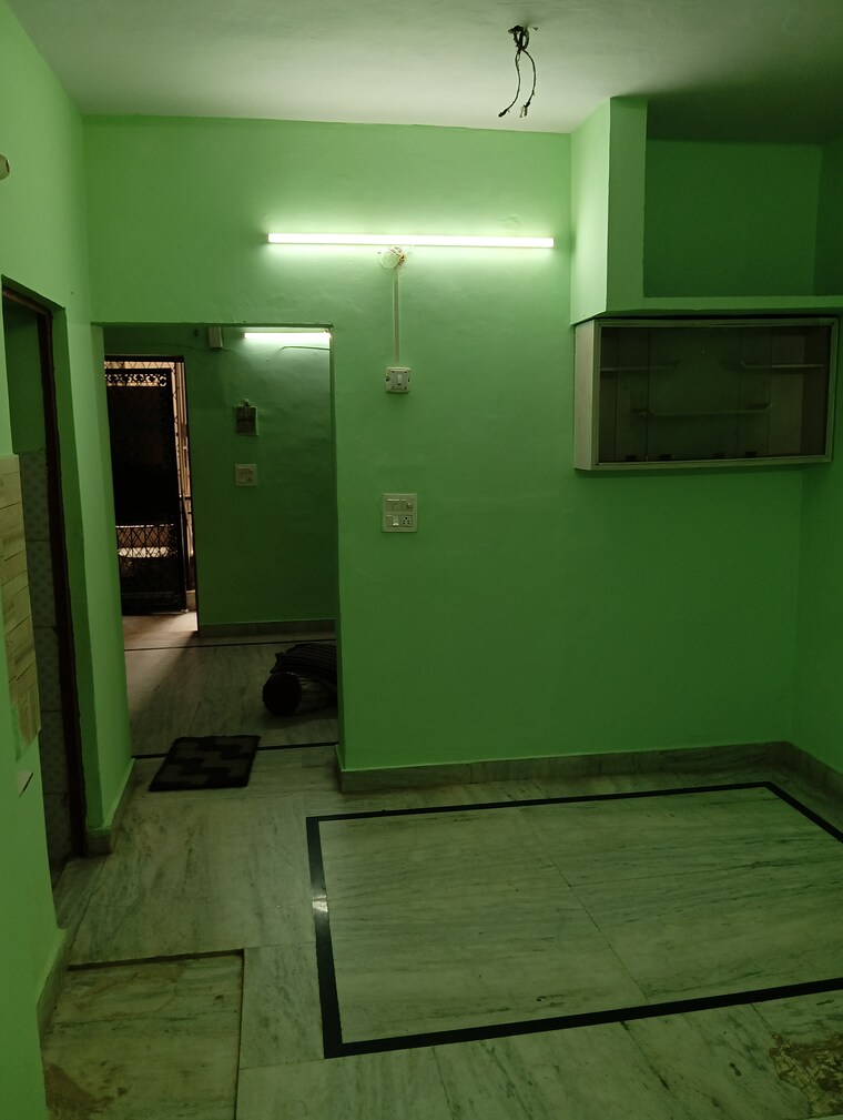 Living Room, rwa-flats-pocket-40 1 Bedroom 600 Sq.Ft. Builder Floor In Kalkaji Delhi 9382669