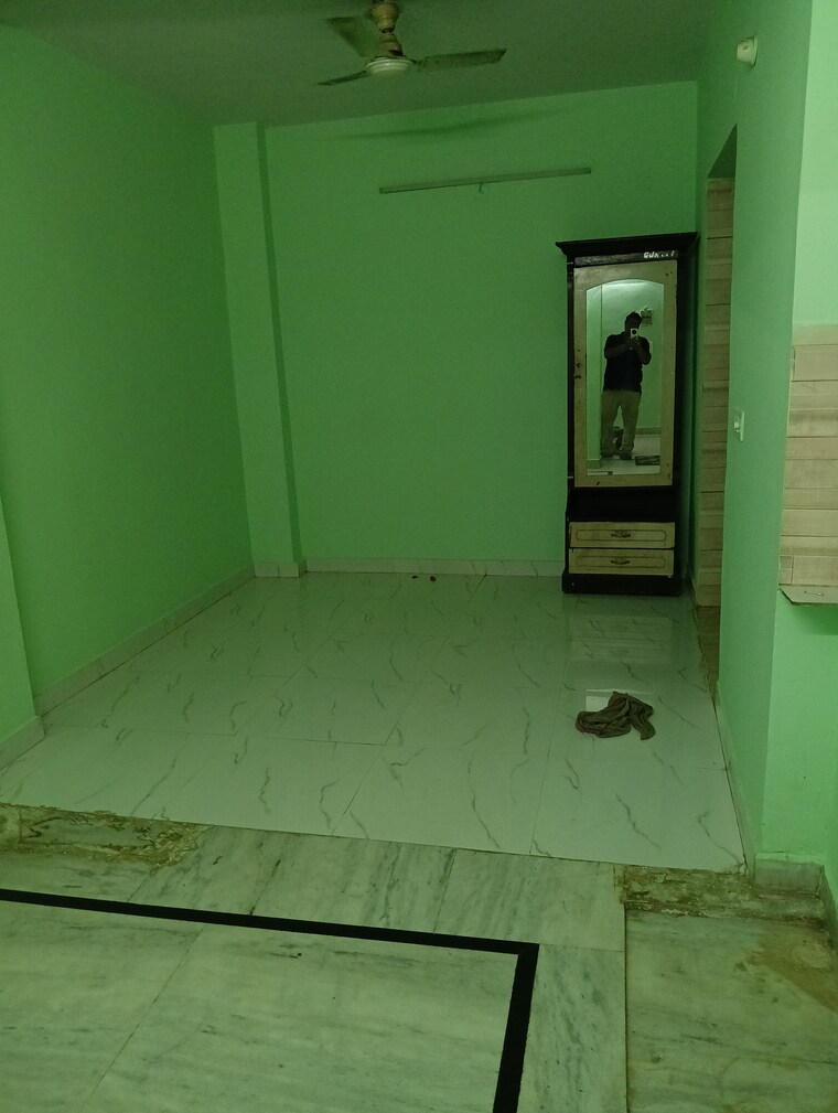 Room, rwa-flats-pocket-40 1 Bedroom 600 Sq.Ft. Builder Floor In Kalkaji Delhi 9382669