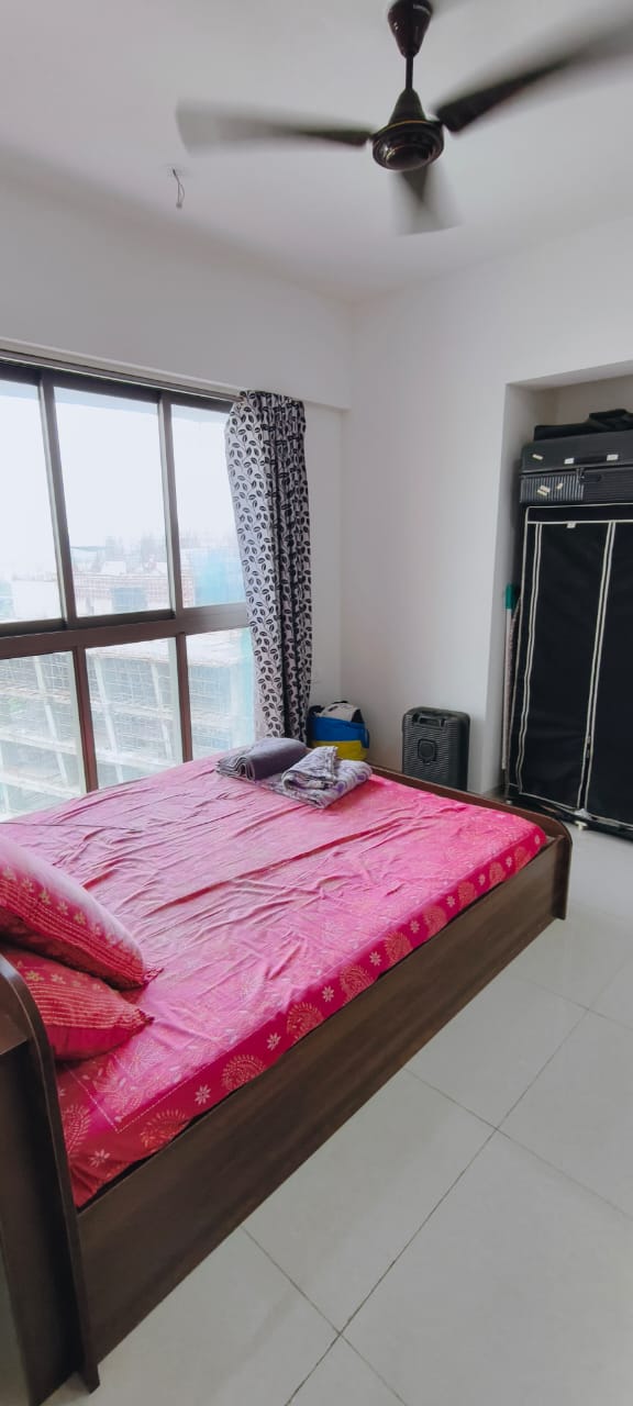 1 BHK + Pooja Room Apartment For Sale in Runwal Eirene
