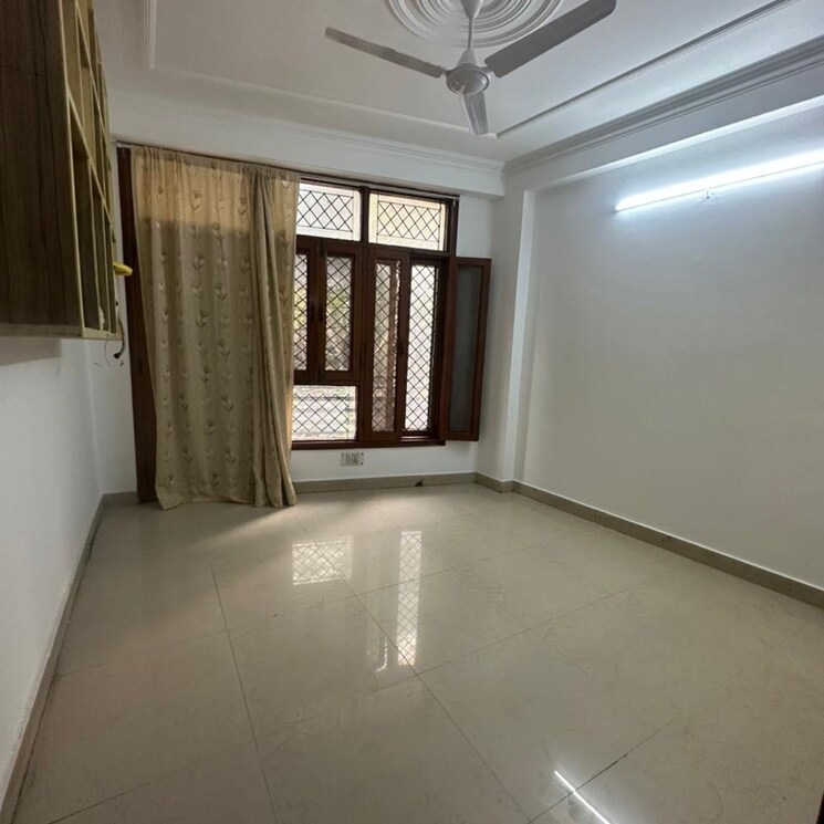 Room, katwaria sarai 3 Bedroom 800 Sq.Ft. Builder Floor In Katwaria Sarai Delhi 9382754